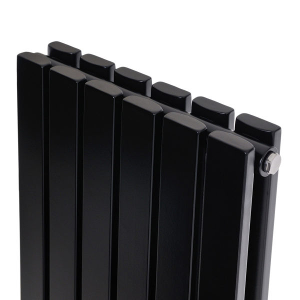 Горизонтальный дизайнерский радиатор ARTTIDESIGN Terni II G 10/600 чёрный мат