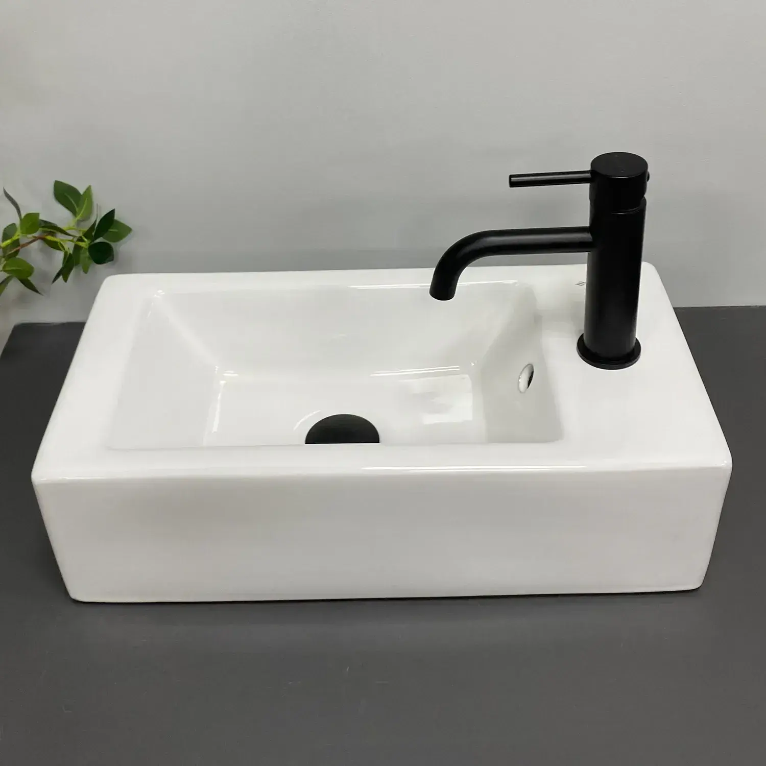 VBI-015619 Умывальник накладной VBI Anzi L 400х400