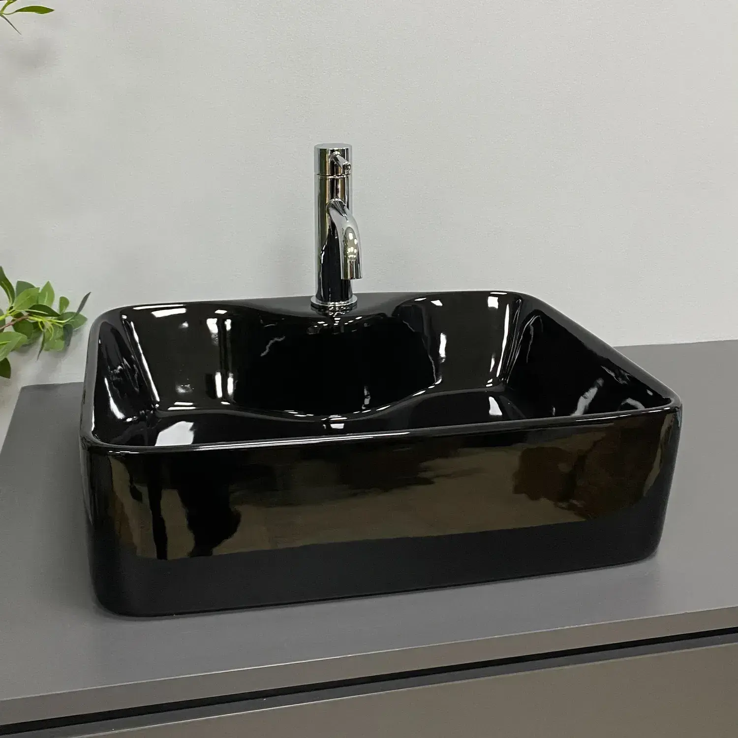 VBI-011107 Умывальник накладной VBI Forli 480х380