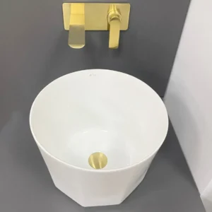 Умывальник накладной VBI Prazzo 370х370