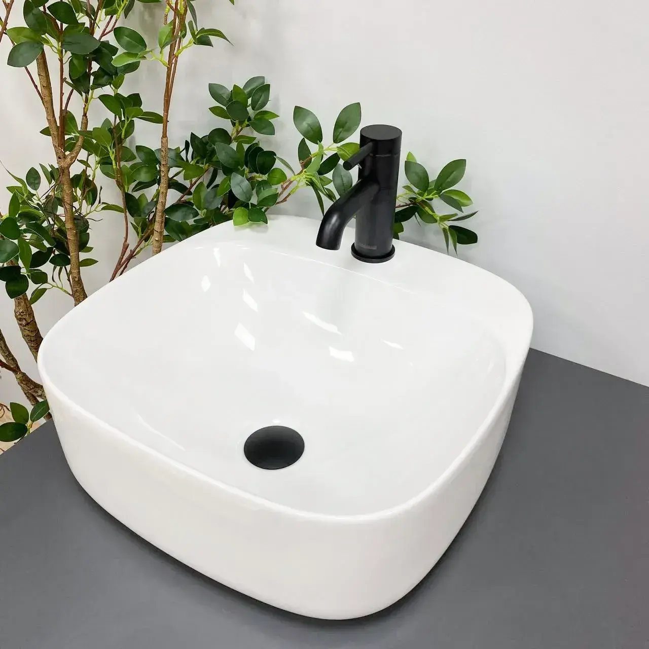 VBI-014901 Умывальник накладной VBI Narni 420х420