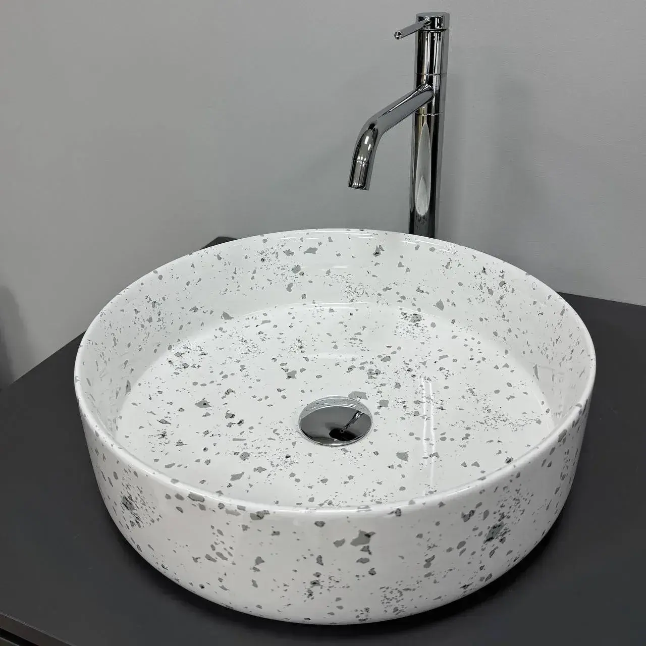 52392209942305 Умывальник накладной VBI Bari S