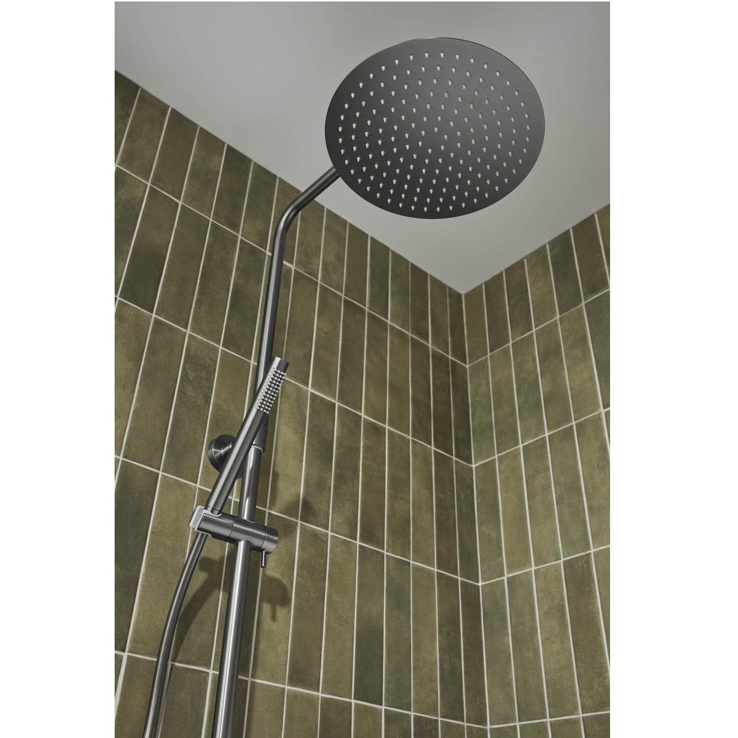 MOZA_DOZhDEVAL_NAYa_USTANOVKA_DUSh_S_TERMOSTATIChESKIM_SMESITELEM (5)