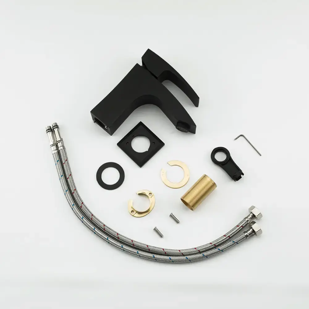 SQ-1042408_6 Смеситель для умывальника Gappo G1007-66 однорычажный