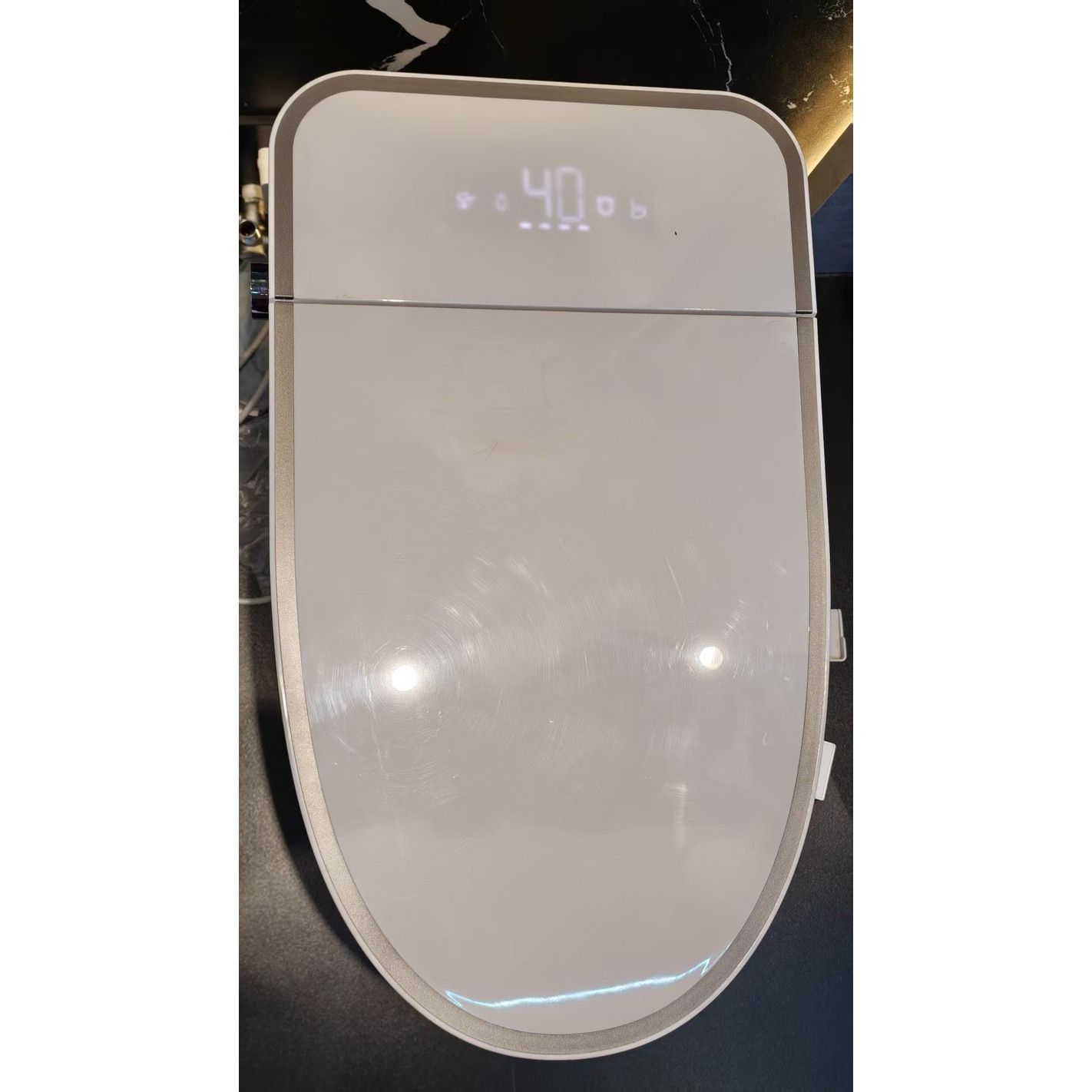 ol-kr6072_37_lmxztrn6v2.jpg